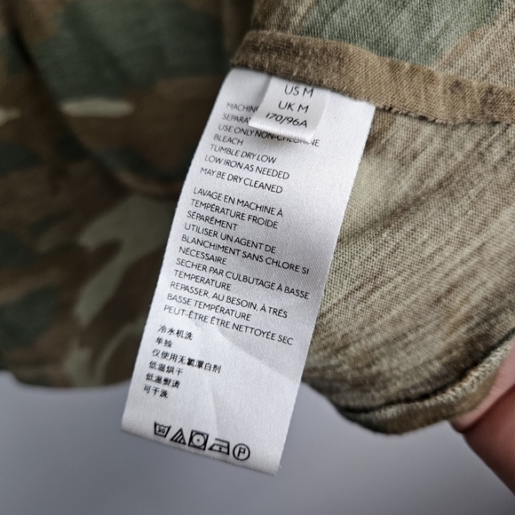 We the Free Camo Short Sleeve Graphic Top Medium - Picture 5 of 7